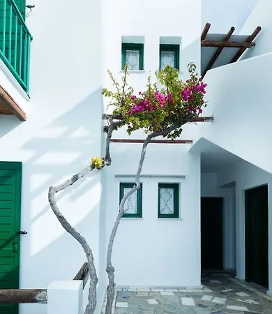 Hotel Mr & Mrs White Tínos