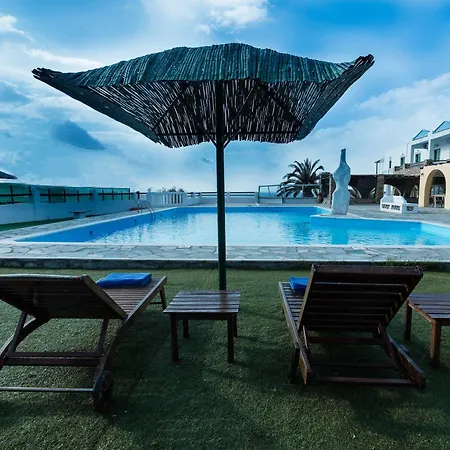 Mr & Mrs White Hotel 3*