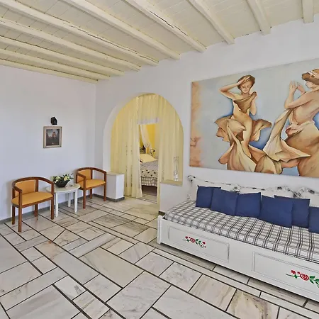 Mr & Mrs White Hotel Tinos